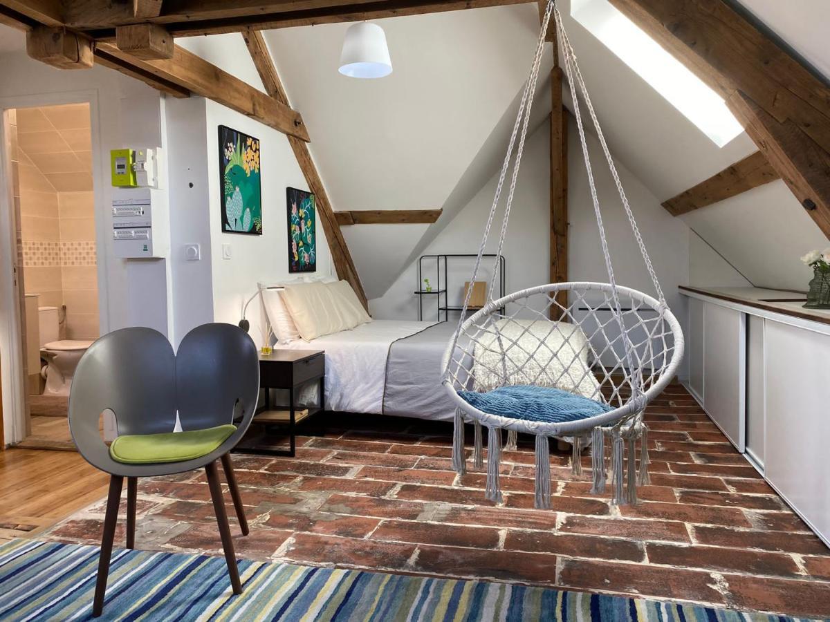 Appartements Cdg Жуаньи Экстерьер фото