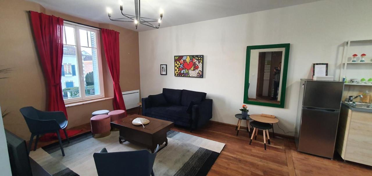Appartements Cdg Жуаньи Экстерьер фото