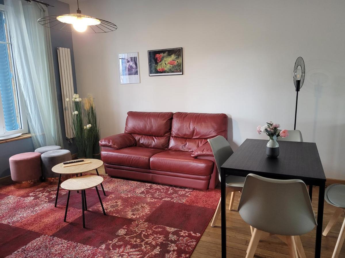 Appartements Cdg Жуаньи Экстерьер фото