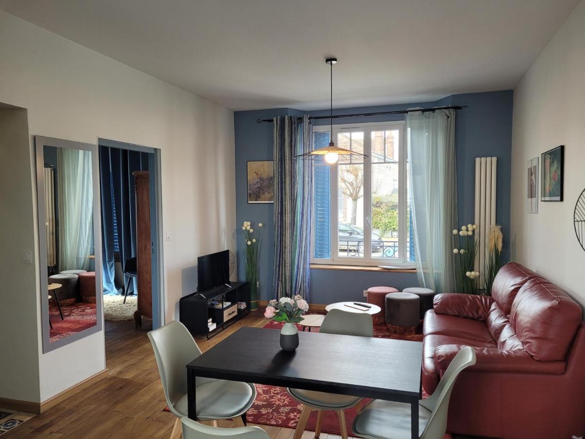 Appartements Cdg Жуаньи Экстерьер фото