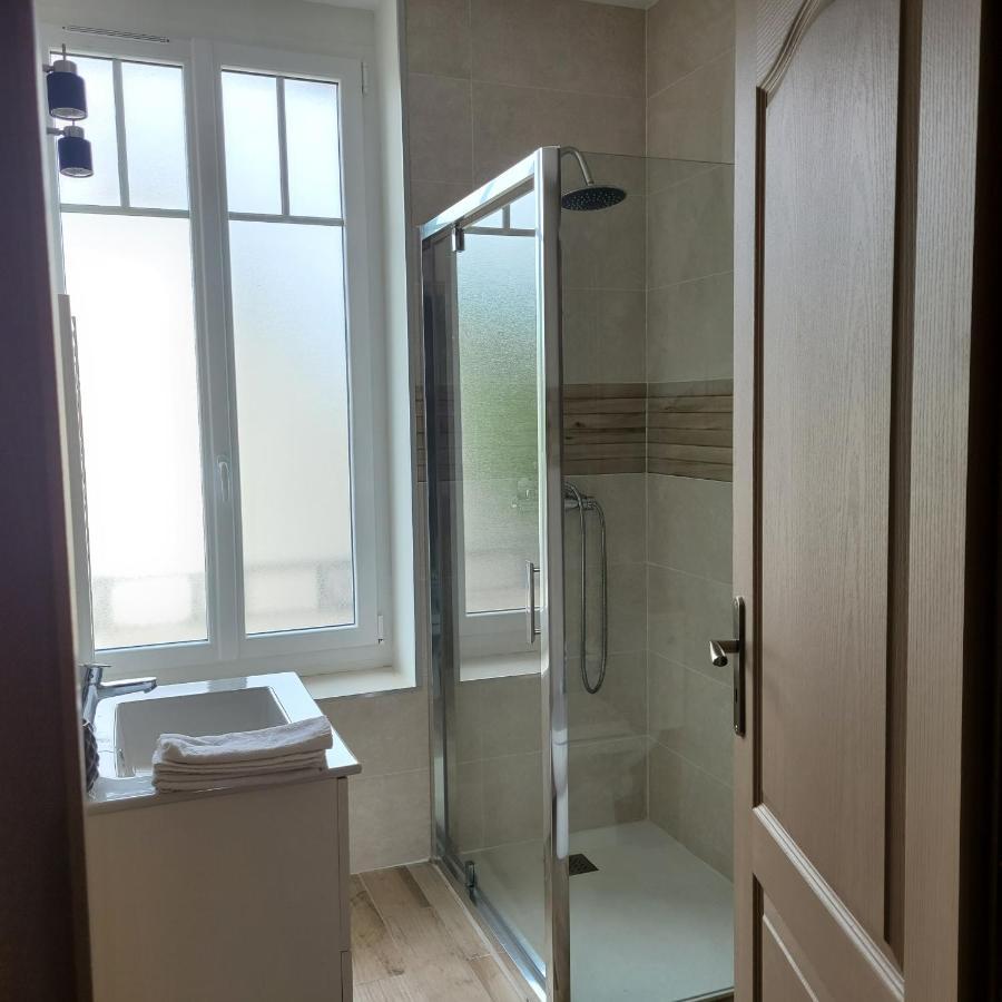 Appartements Cdg Жуаньи Экстерьер фото