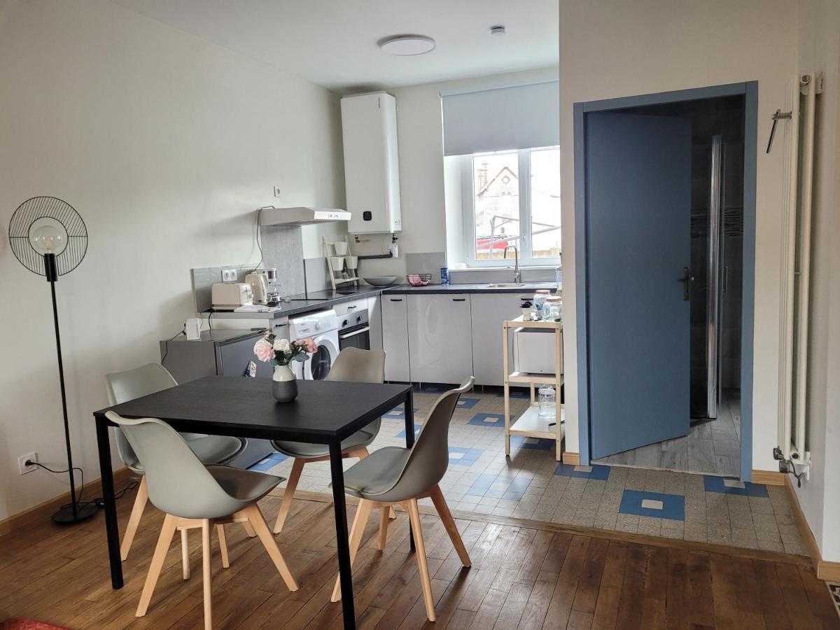 Appartements Cdg Жуаньи Экстерьер фото